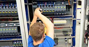 Maintenance des installations - Électricité Industrielle