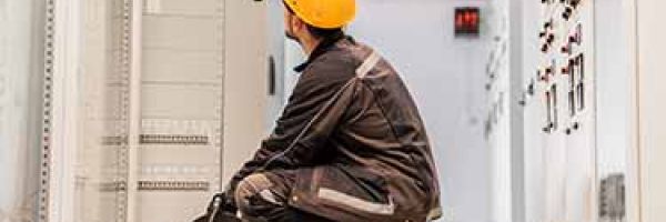 Maintenance périodiques  des installations électriques industrielles